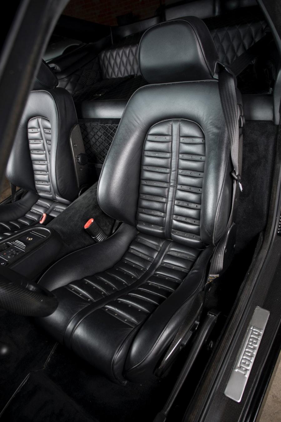 Интерьер Ferrari 550 Maranello 2000 года  (фото 44 из 112)